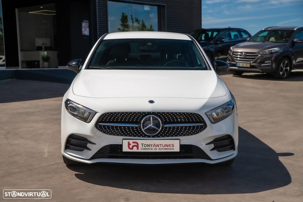 Mercedes-Benz A 250 Limousine e 8G-DCT AMG Line - 12