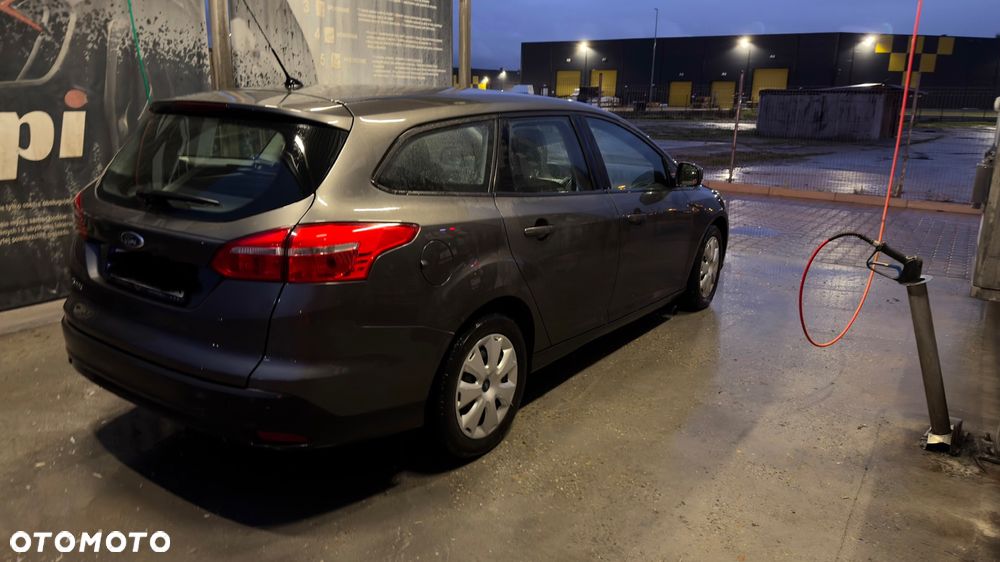 Ford Focus 1.6 TDCi Trend - 6
