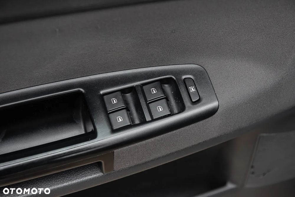 Volkswagen Polo 1.8 GTI - 19