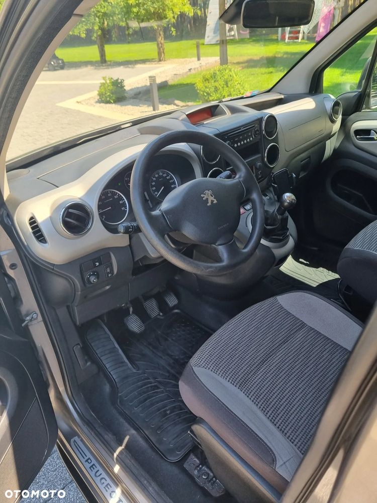 Peugeot Partner - 8