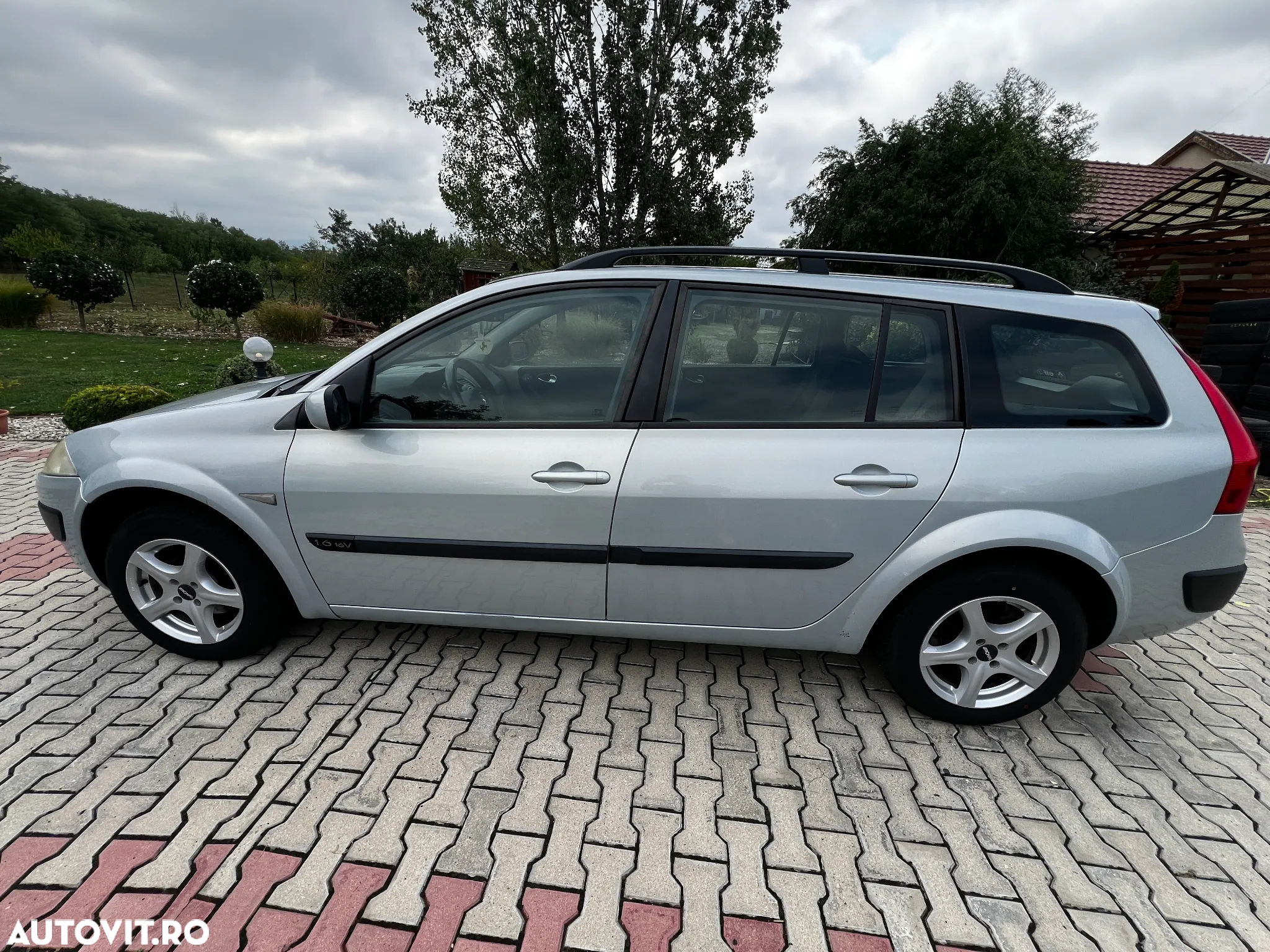 Renault Megane 1.6 Authentique - 12