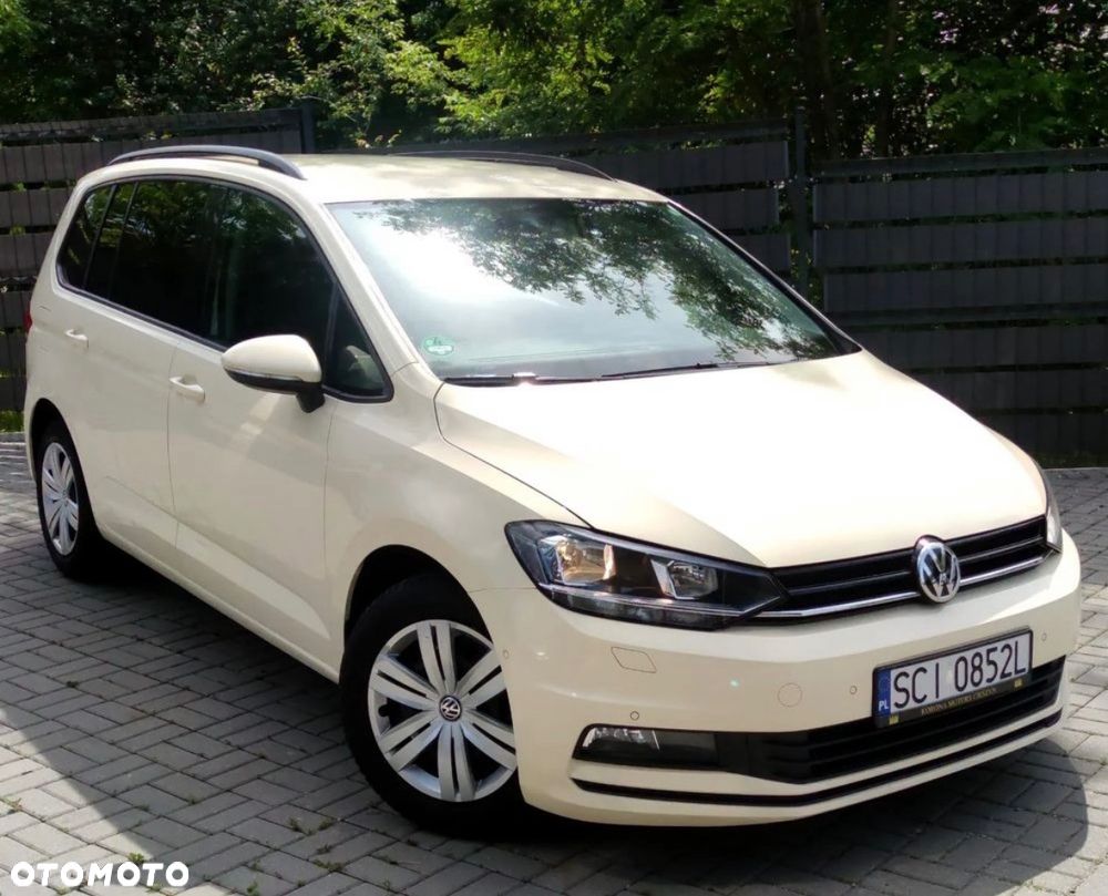 Volkswagen Touran - 2
