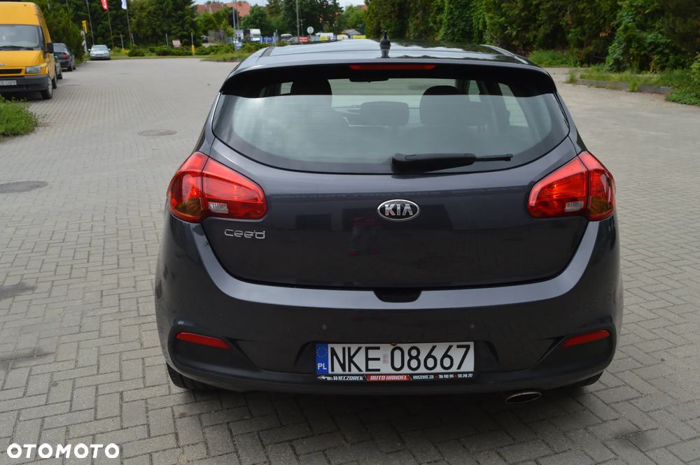 Kia Ceed 1.4 Business Line - 8