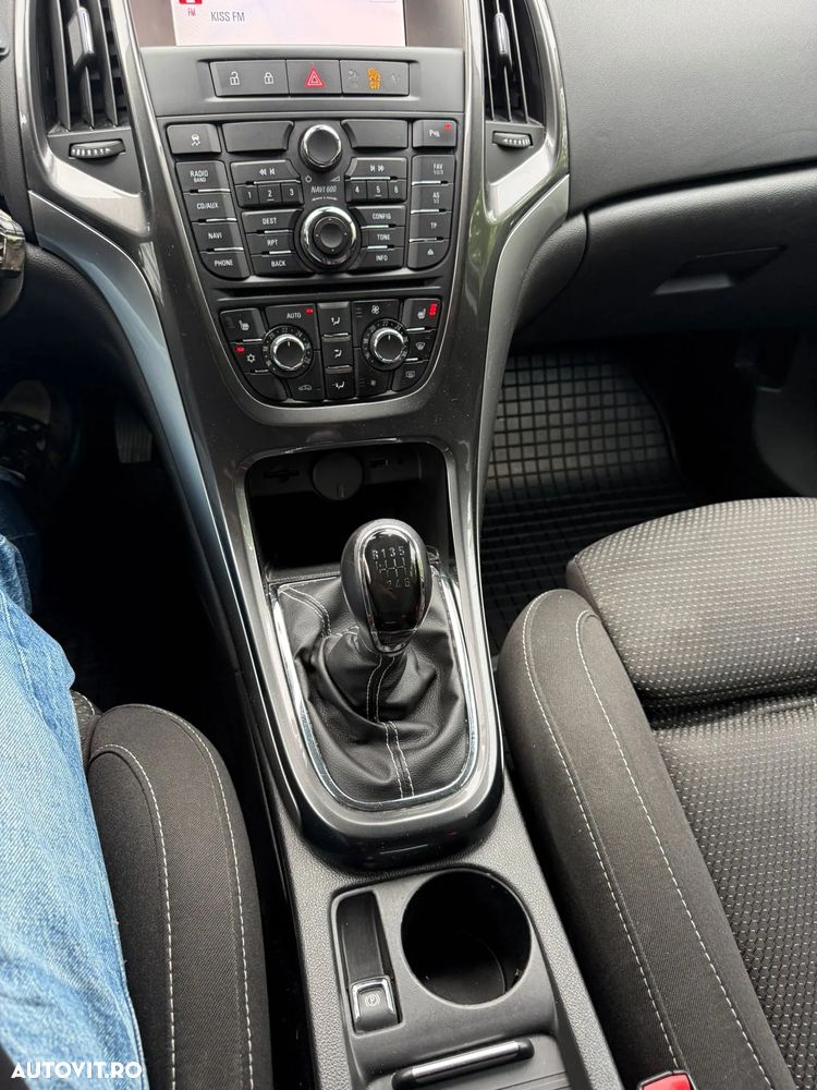 Opel Astra 1.7 CDTI DPF Exklusiv - 34