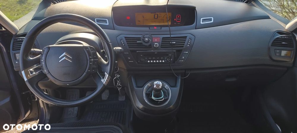 Citroën C4 Picasso - 10
