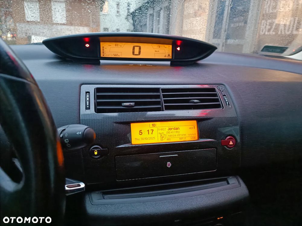 Citroën C4 1.6 HDi FAP EGS6 Confort - 15