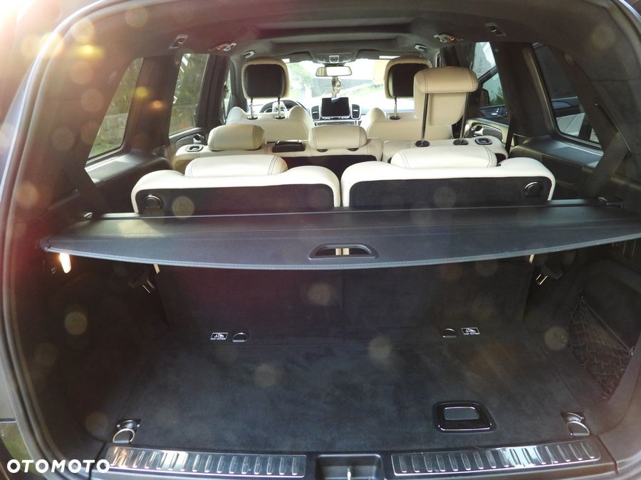 Mercedes-Benz GLS AMG 63 4-Matic - 15