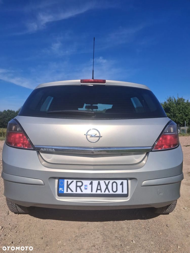 Opel Astra - 10