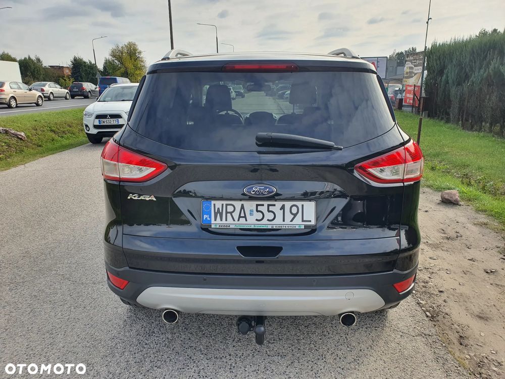 Ford Kuga 2.0 TDCi 2x4 Titanium - 6