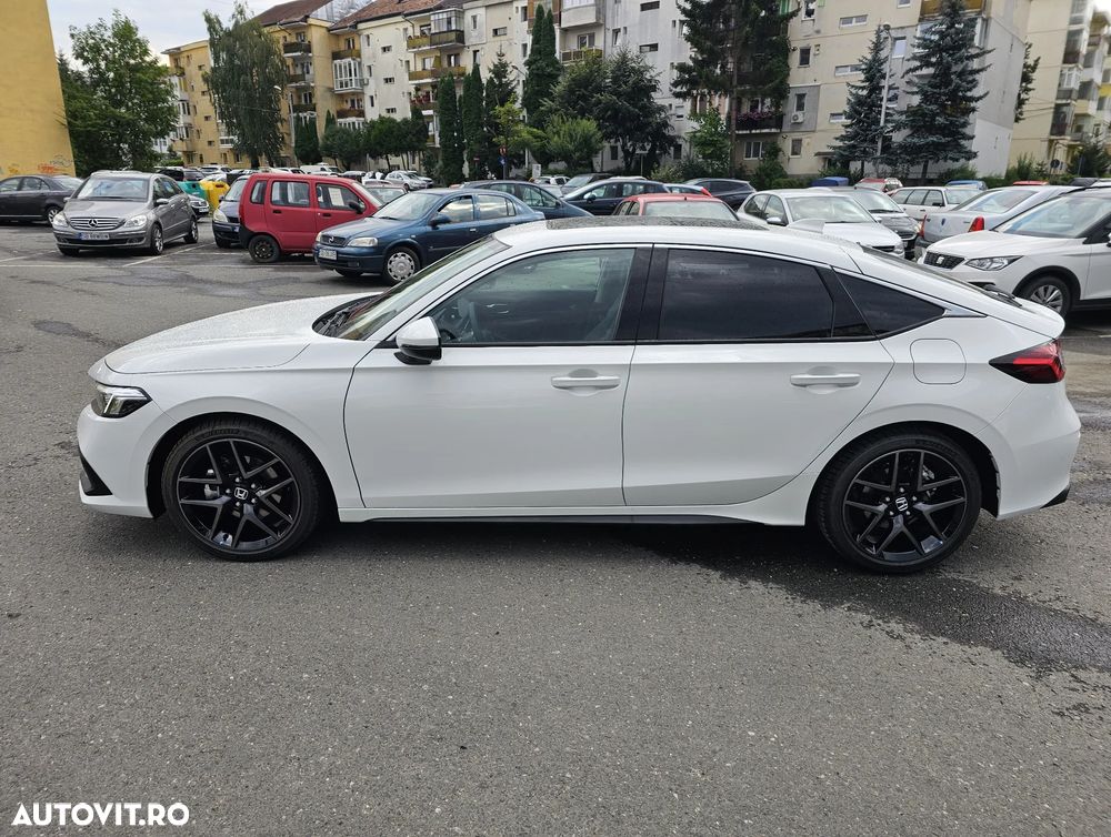 Honda Civic 2.0 e:HEV E-CVT Advance - 2