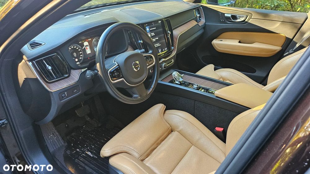 Volvo XC 60 B5 B AWD Inscription - 7