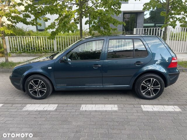 Volkswagen Golf - 14