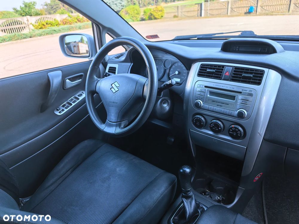 Suzuki Liana Kombi 1.6 Comfort - 12
