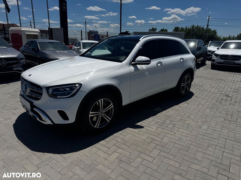 Mercedes-Benz GLC 220 d 4MATIC 9G-TRONIC AMG Line - 10