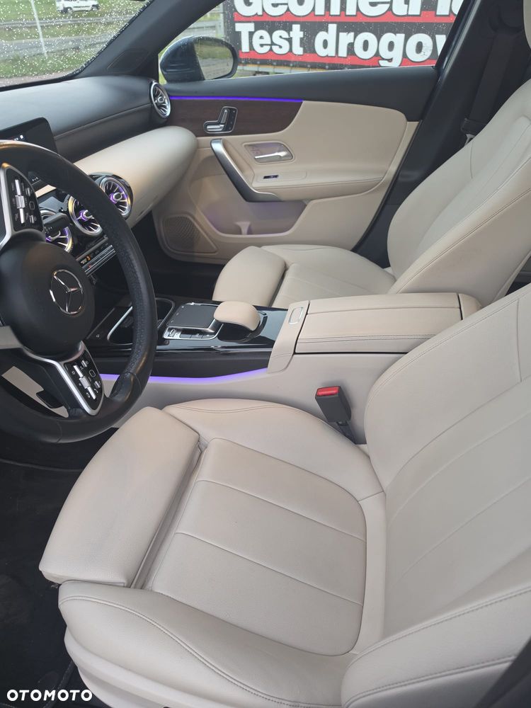 Mercedes-Benz Klasa A 220 7G-DCT Style - 30