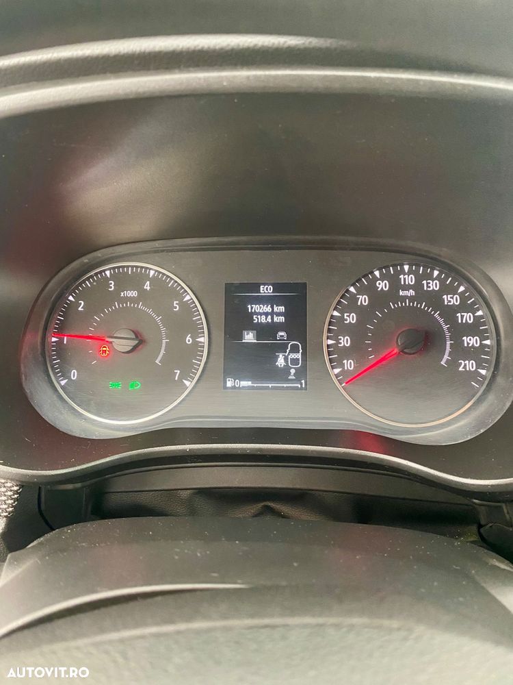 Dacia Logan TCe 90 MT6 Comfort - 10