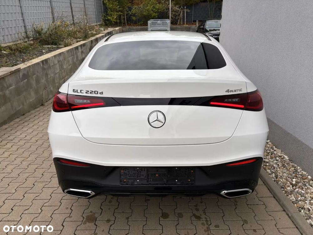 Mercedes-Benz GLC Coupe 220 d mHEV 4-Matic AMG Line - 7