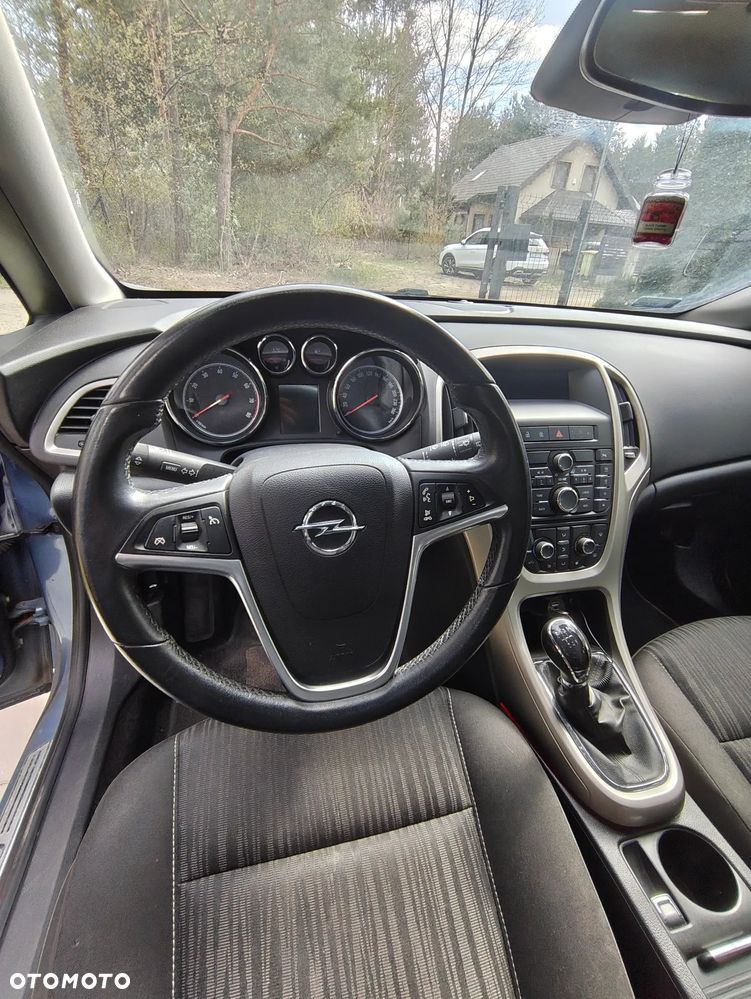 Opel Astra 1.4 Turbo Edition - 19