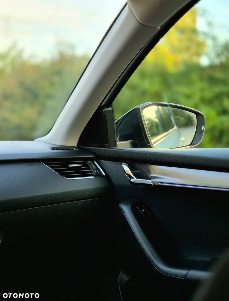 Skoda Octavia 1.5 TSI ACT Style - 8