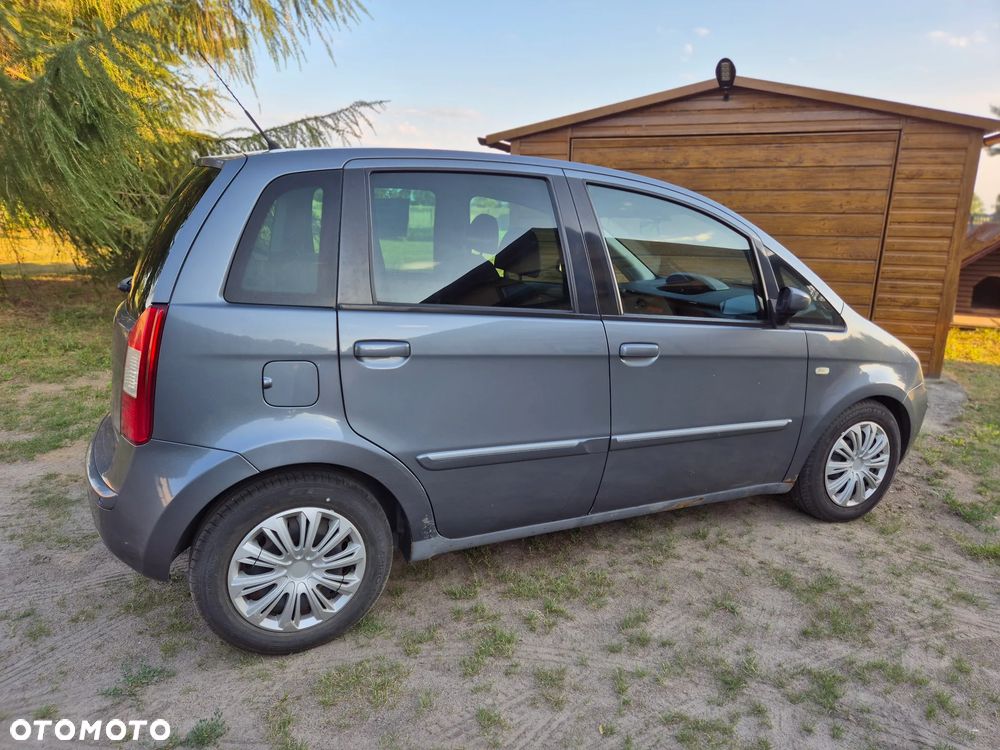 Fiat Idea 1.4 16V Actual - 5
