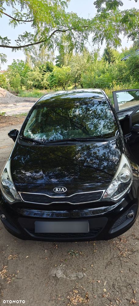 Kia Rio - 3