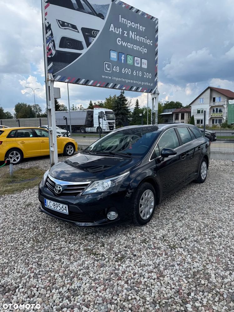 Toyota Avensis 2.0 D-4D Premium - 1
