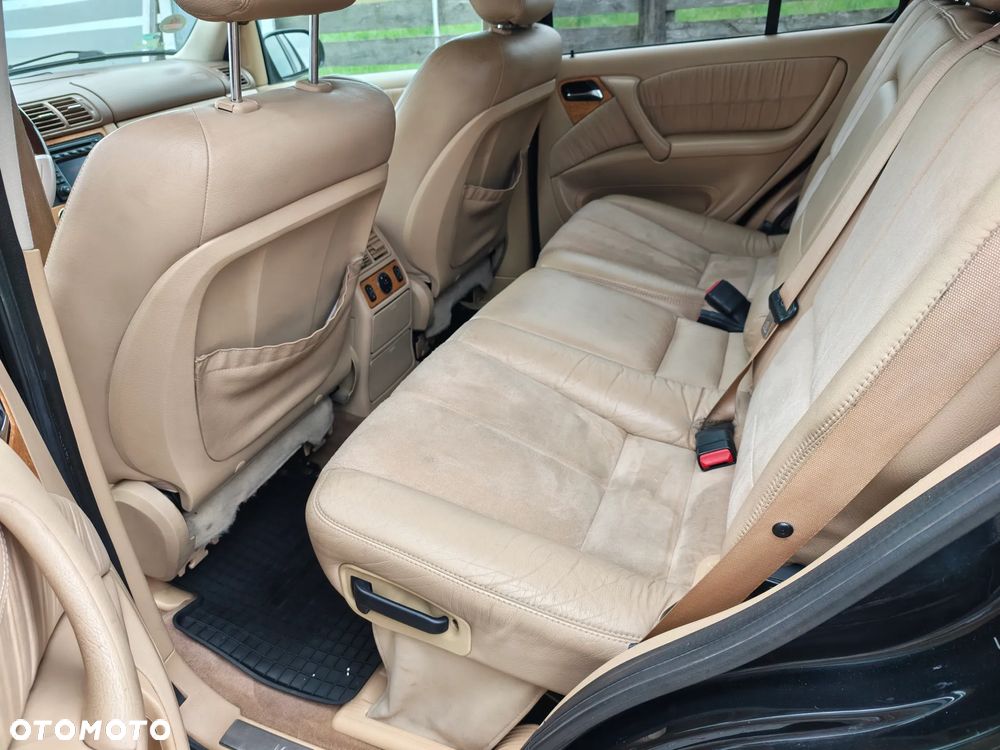 Mercedes-Benz ML - 15