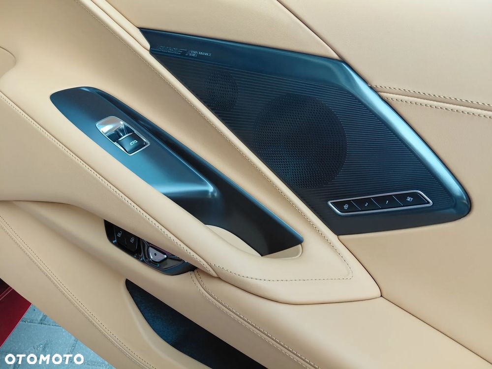 Chevrolet Corvette - 37