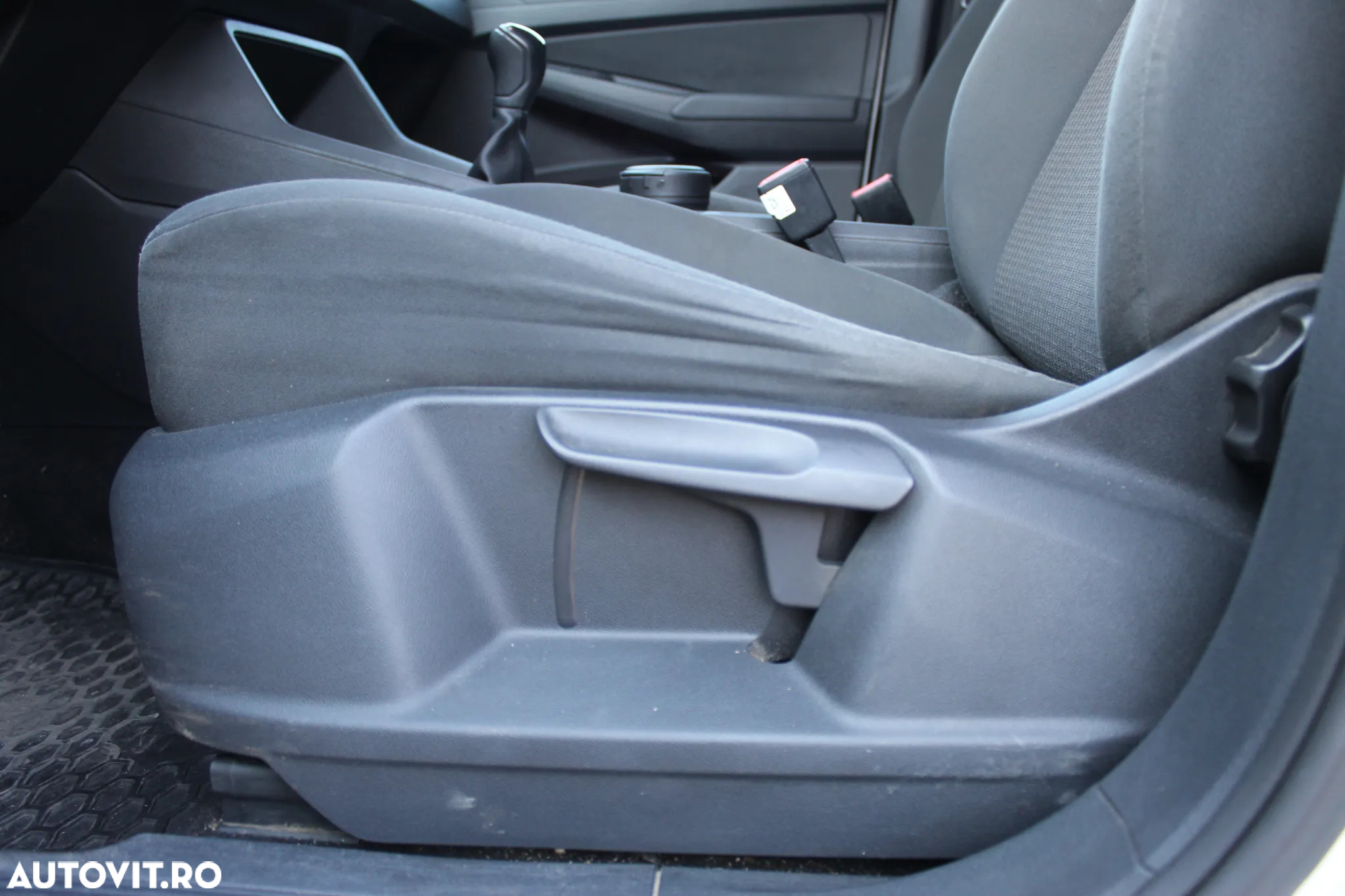 Volkswagen Caddy Cargo 2.0 TDI 75 kW - 19