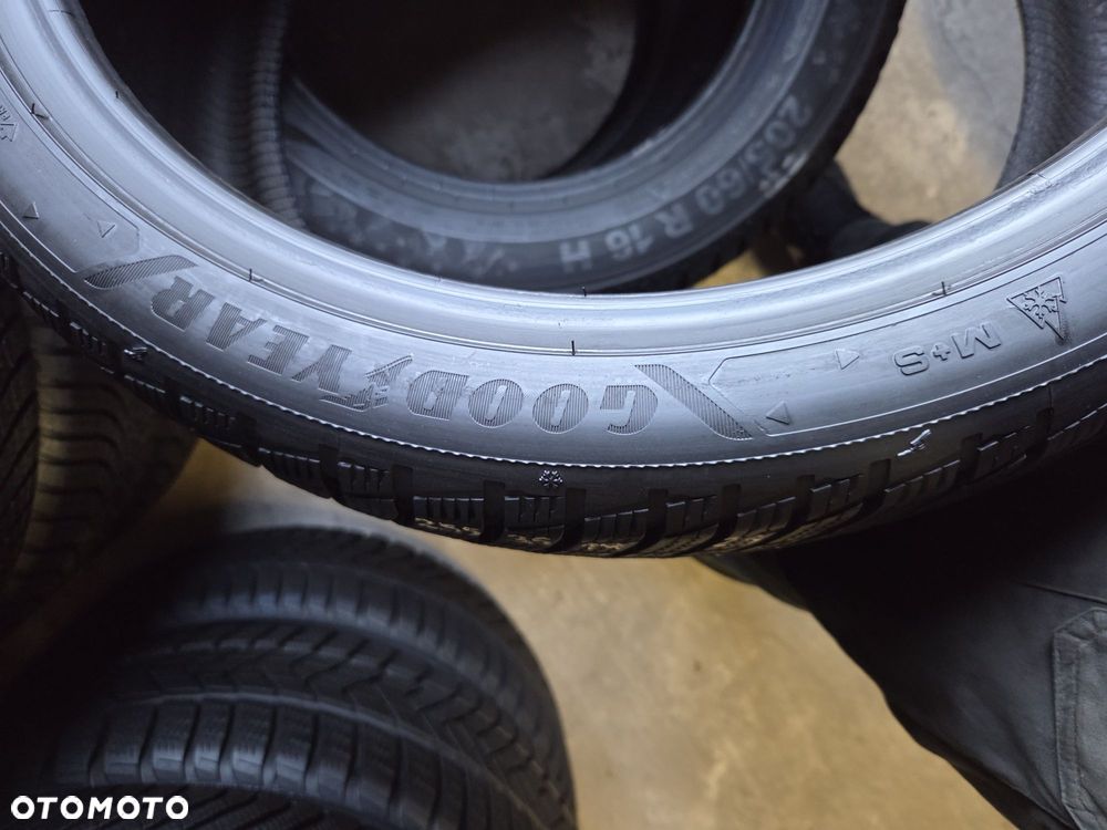 opona używana 255/35R19 Goodyear ULTRAGRIP performance 3 - 5