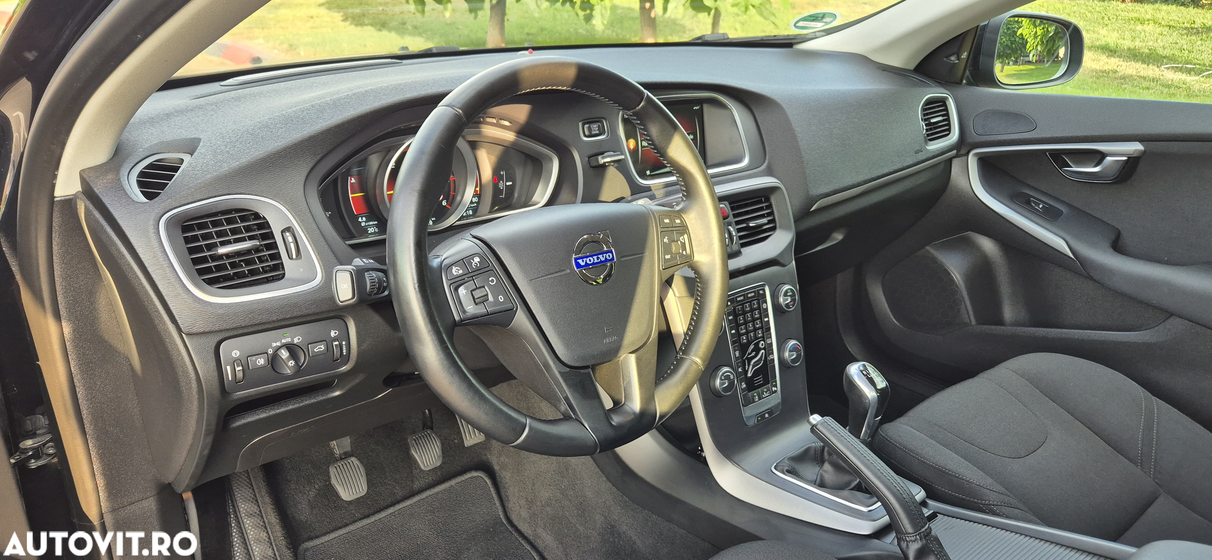 Volvo V40 D2 94g Kinetic - 14
