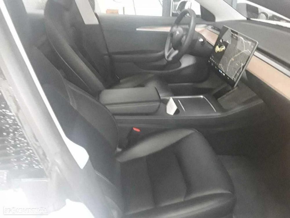 Tesla Model 3 Long Range RWD - 6