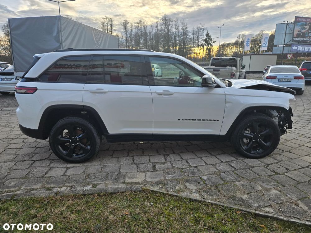Jeep Grand Cherokee - 4