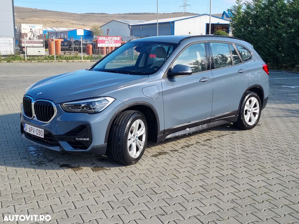 BMW X1 xDrive25e xLine - 2