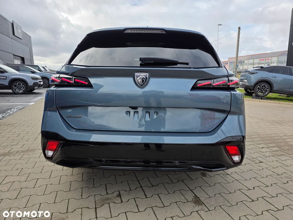 Peugeot 308 1.2 mHEV GT S&S e-DCS6 - 7