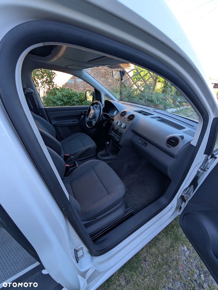 Volkswagen Caddy - 18