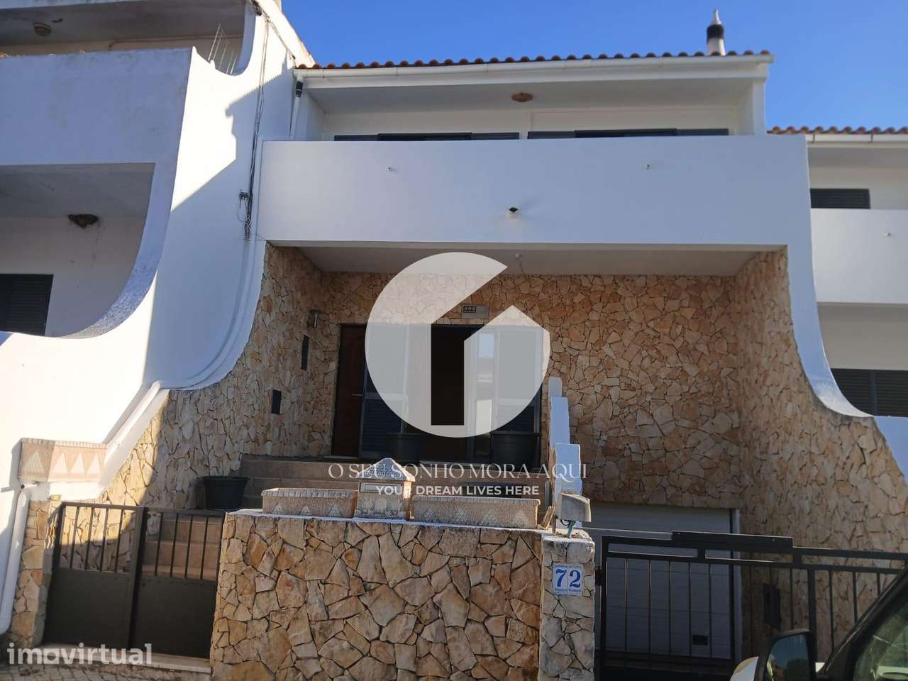 Moradia Geminada T3+1 nas Gambelas - Faro - Grande imagem: 2/23