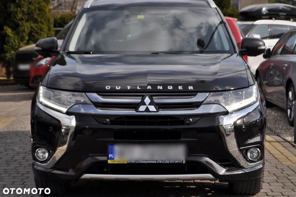 Mitsubishi Outlander - 6