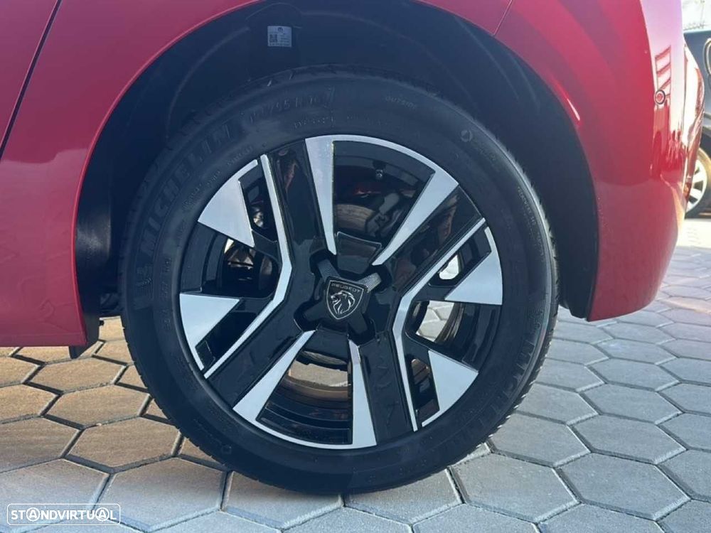 Peugeot 208 1.2 PureTech Allure - 11