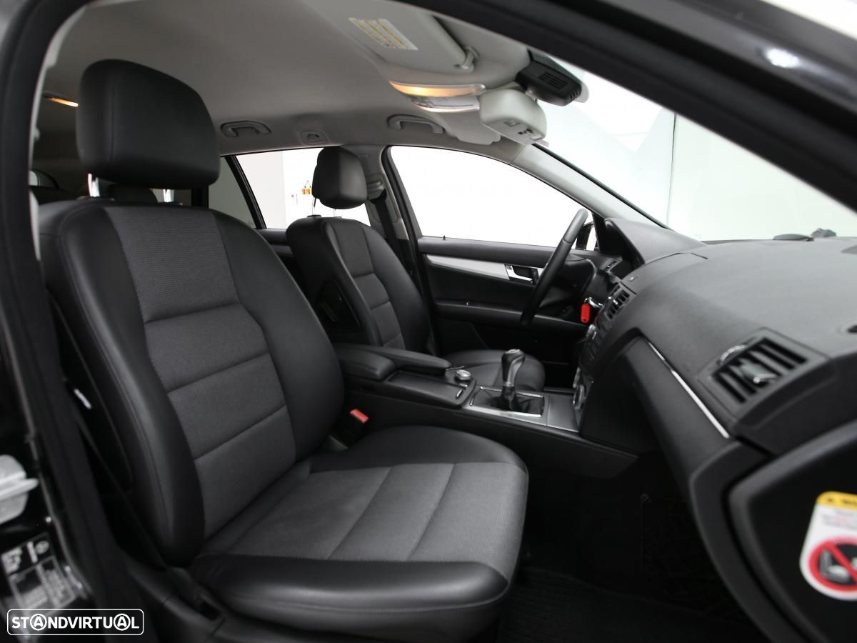 Mercedes-Benz C 220 - 12