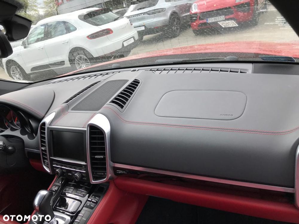Porsche Cayenne Diesel - 11