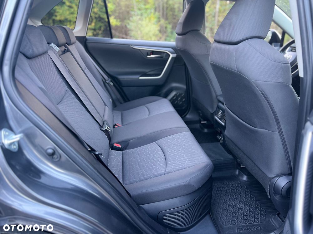 Toyota RAV4 - 25