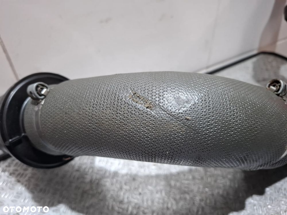 Rura intercoolera Renault Trafic III 1,6CDTI 2018 rok uszkodzony uchwyt i rura nr 144601915R - 4