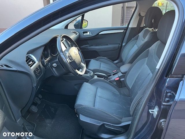 Citroën C4 VTi 120 Exclusive - 16