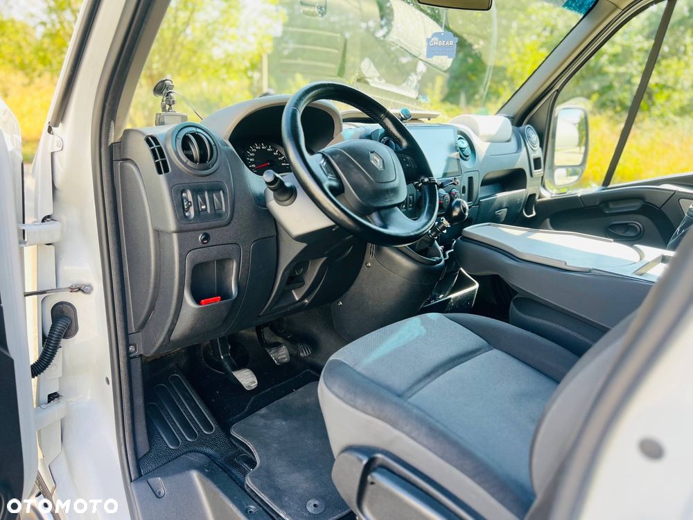Renault Master - 17