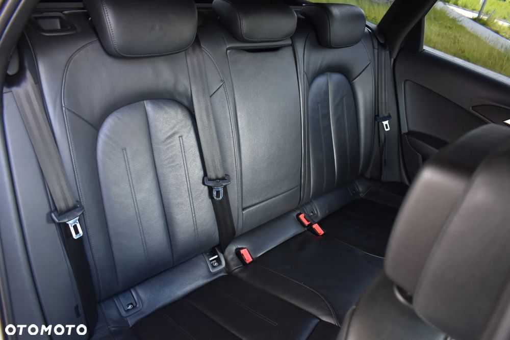 Audi A6 Avant 3.0 TDI DPF multitronic sport selection - 25