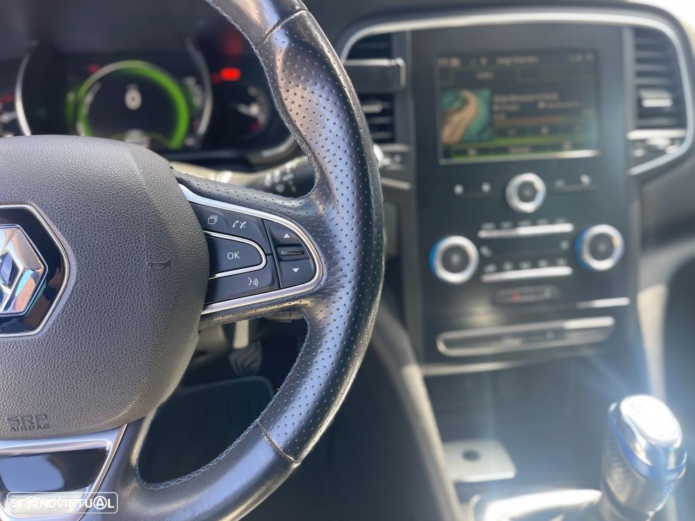 Renault Mégane 1.6 dCi GT Line J18 - 18