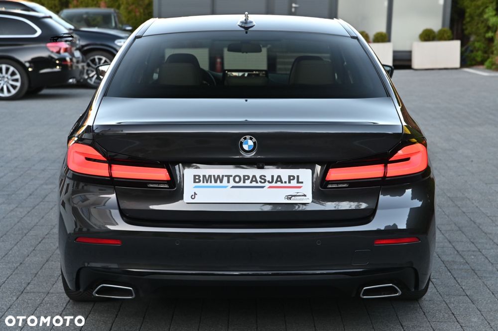 BMW Seria 5 - 11