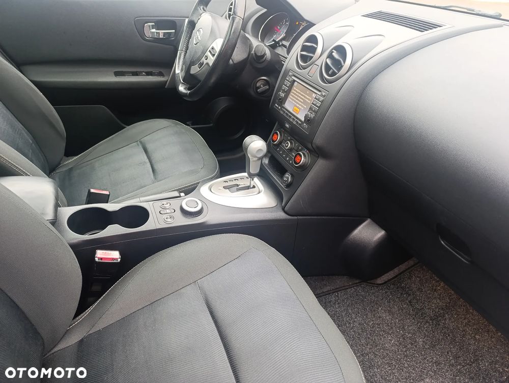 Nissan Qashqai 2.0 dCi 4x4 Tekna Premium - 13
