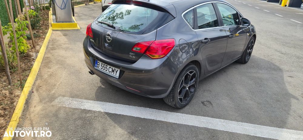 Opel Astra - 9